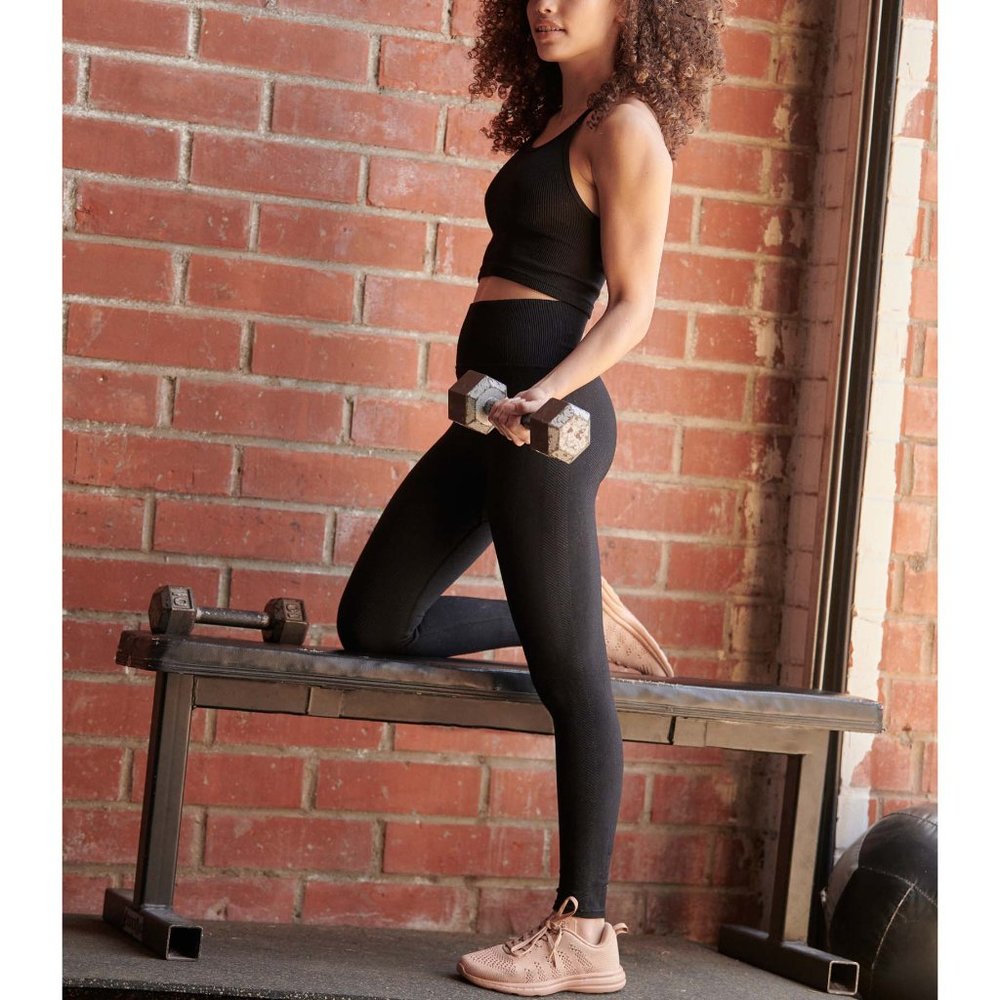 🎉LAST CHANCE🎉 NWT FP Movement Free Throw Legging / Black - Picture 2 of 6